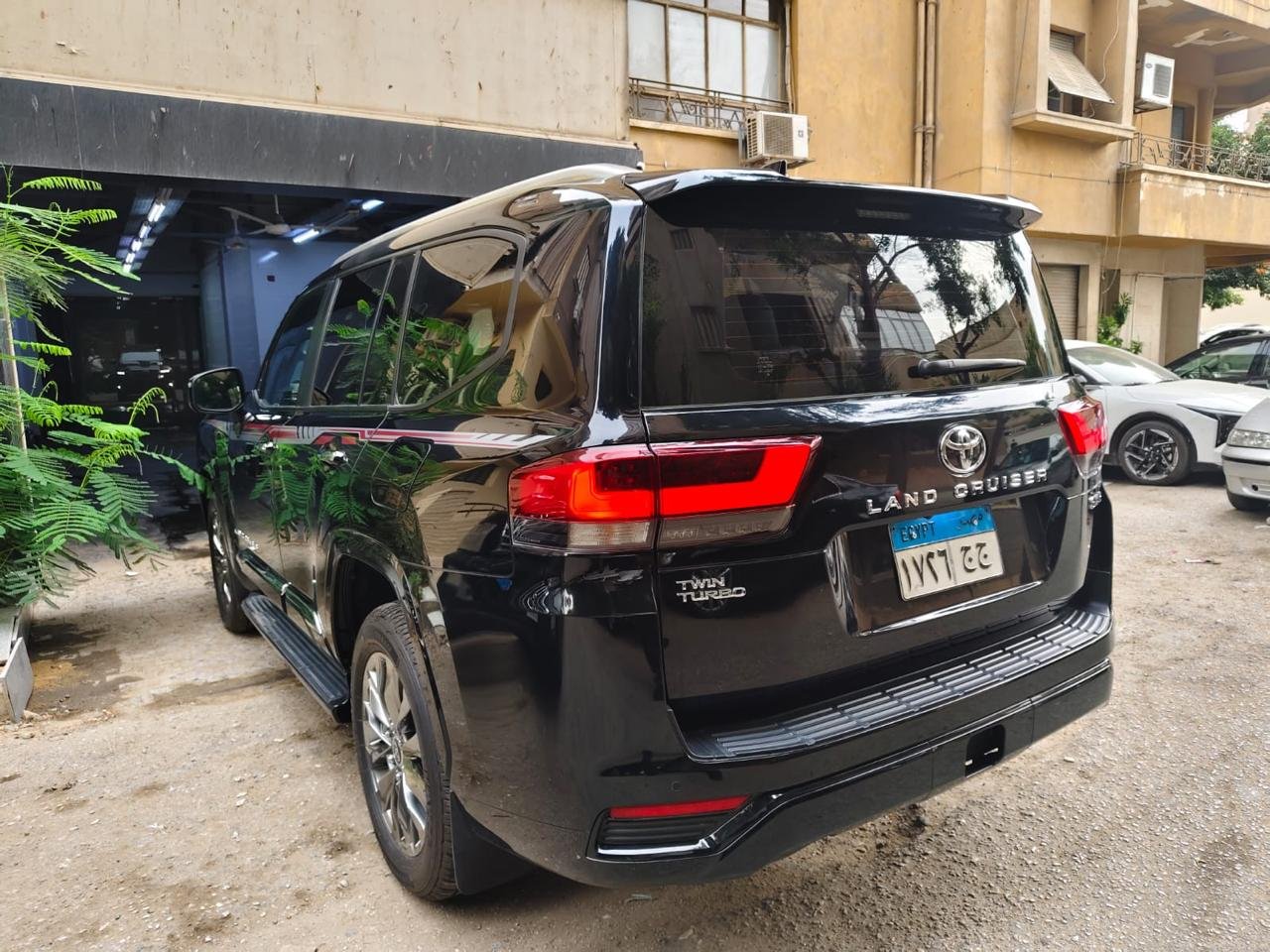 Toyota Land Cruiser GXR
