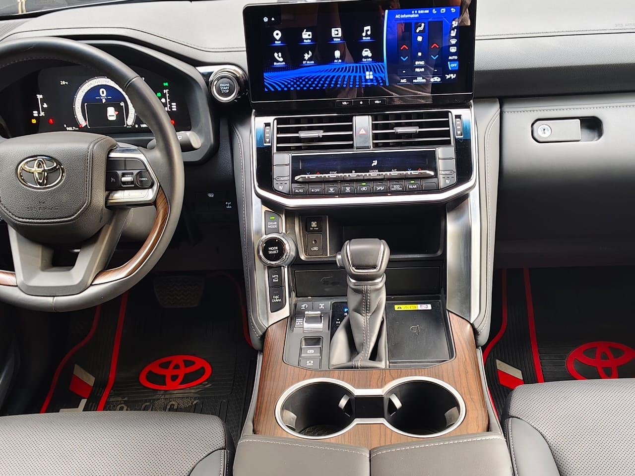 Toyota Land Cruiser GXR